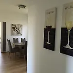 Am Huelser Berg Naehe Duesseldorf Krefeld
