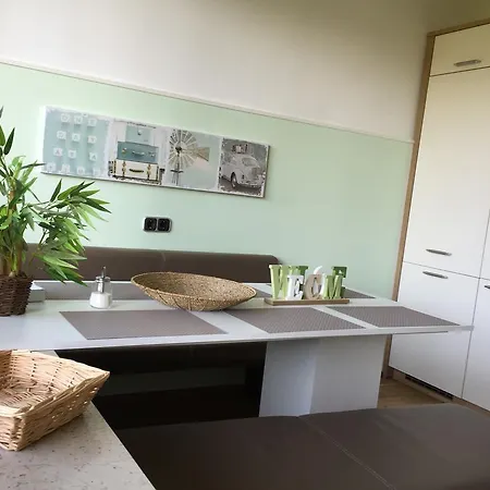 Apartament Am Huelser Berg Naehe Duesseldorf